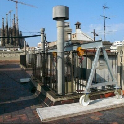 Viga para patios - Andamio Colgante | UNIC Viga para patios - Andamio Colgante | UNIC