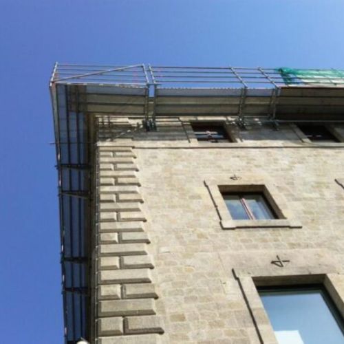 Alquiler andamio Barcelona empotrado