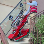 alquilar-robots-cristaleros-sube-escaleras